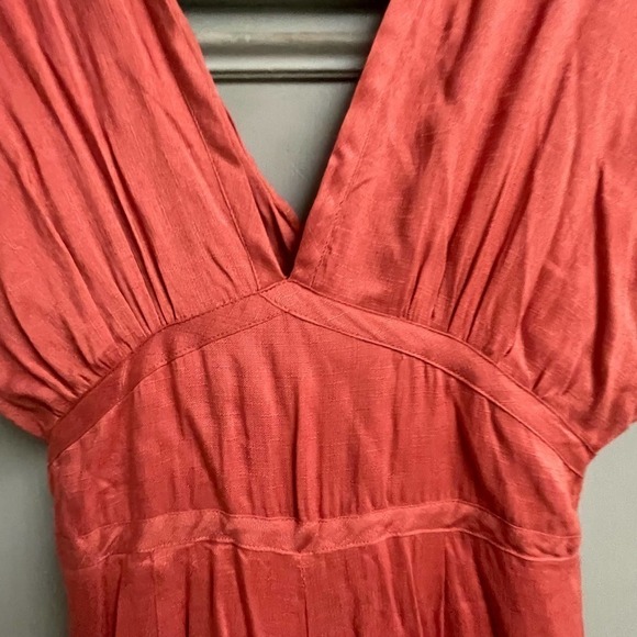 Favlux  Jumpsuit Sz Small EUC Coral Wide Leg V-Neck Style - Picture 4 of 4